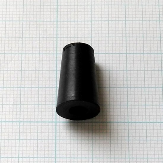 Shimadzu Rubber Plug,With Hole D5. - 638-43015-01 - Click Image to Close