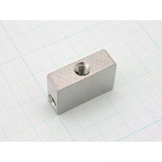 Shimadzu Stainless Steel Tee And Fittings For 1/16" Tubing - 228-16008-03 - Click Image to Close